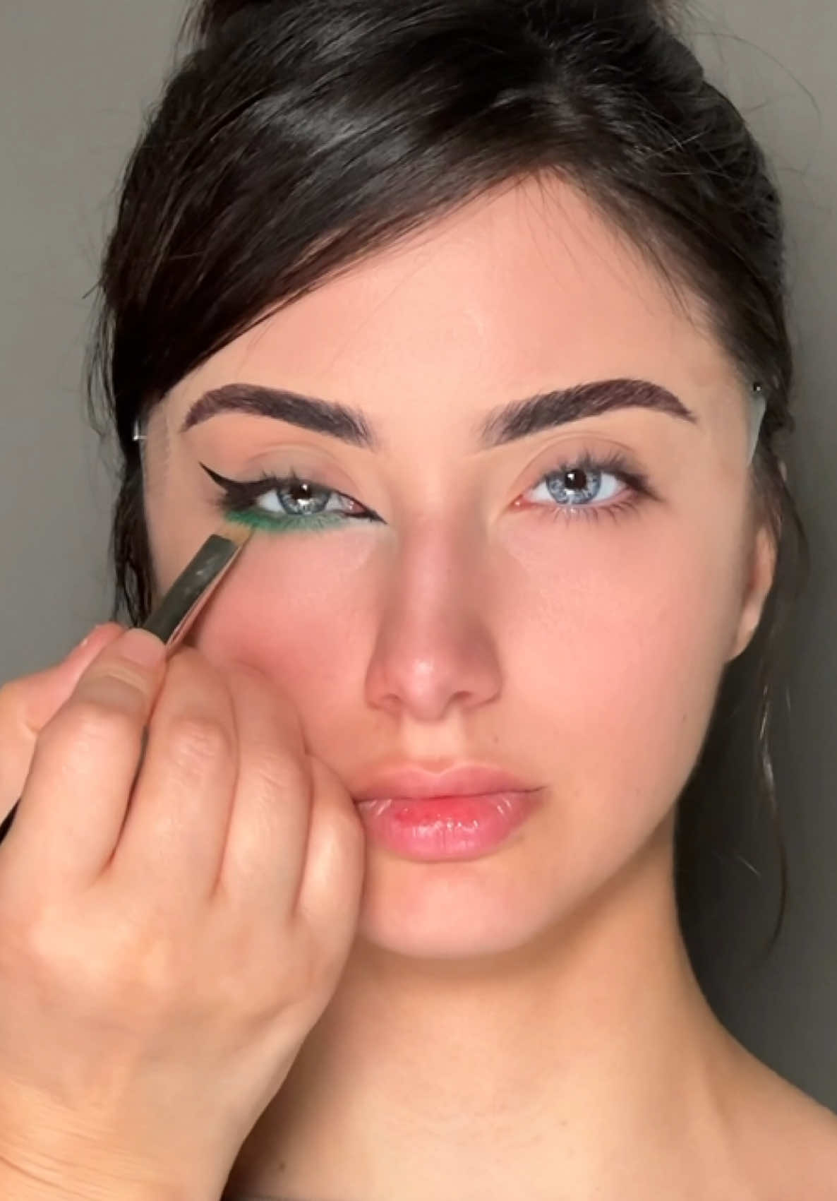 @NeslisMakeup_