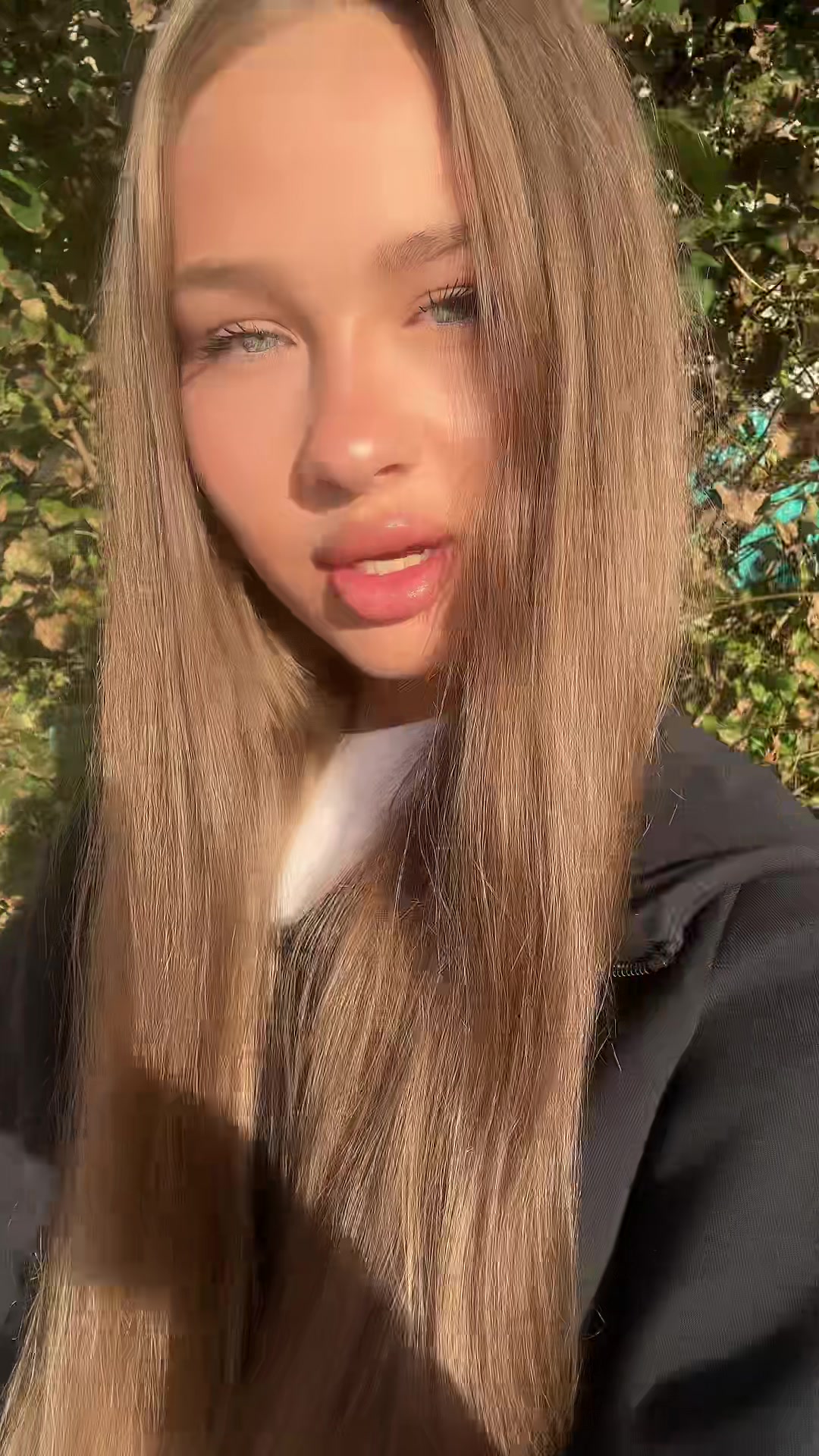 @𝓔𝓼𝓮𝓷𝓲𝔂𝓪