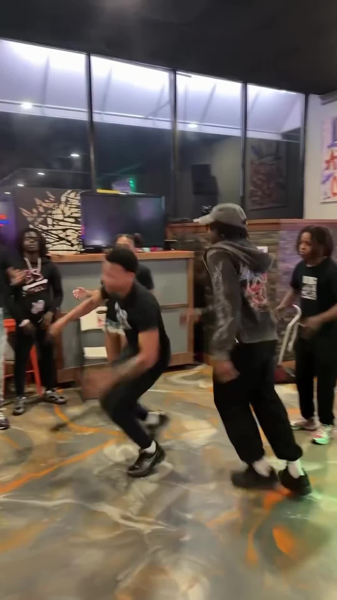 @Blxckhouse☄️