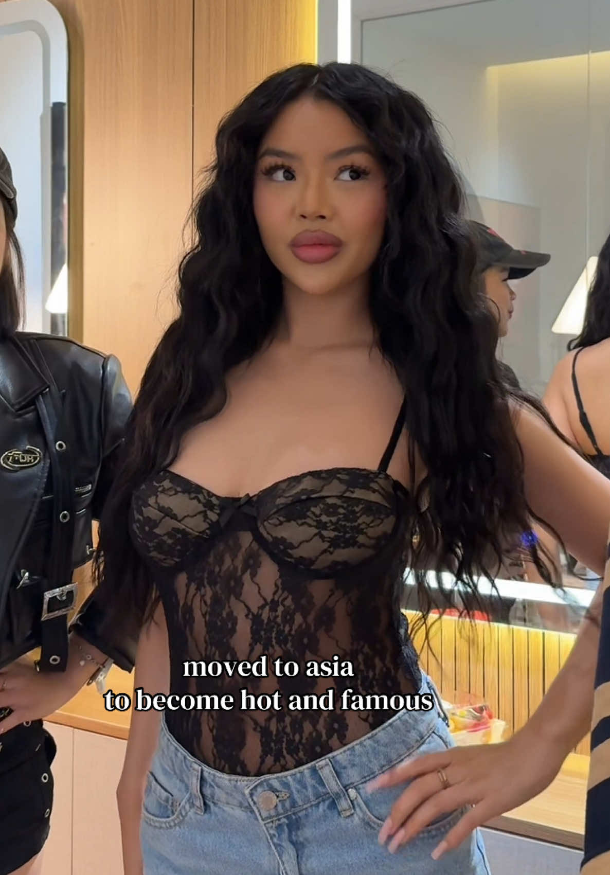 @𝐓𝐈𝐀𝐑𝐀