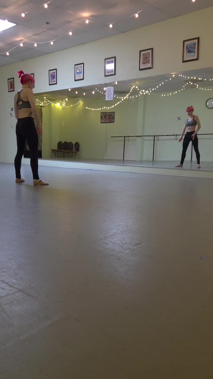 @LizzyTries