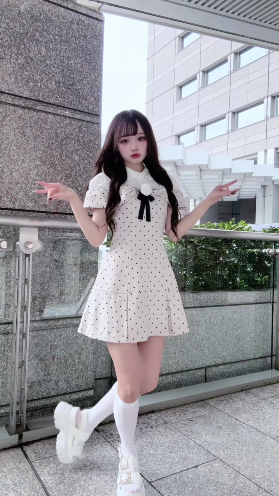 @にしのありさ