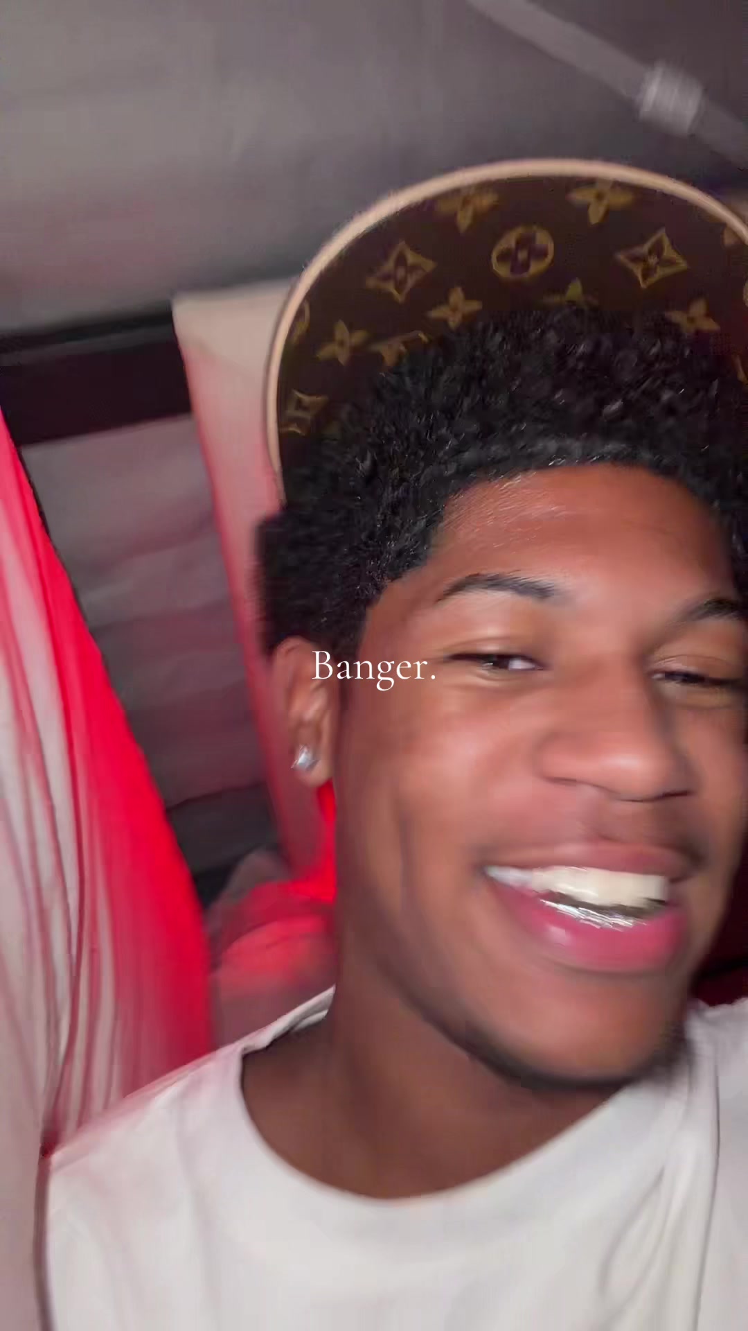 @MK