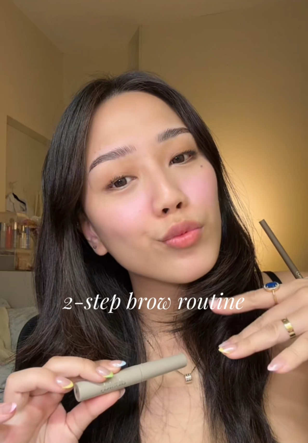 @jam 🧃 l makeup enjoyer