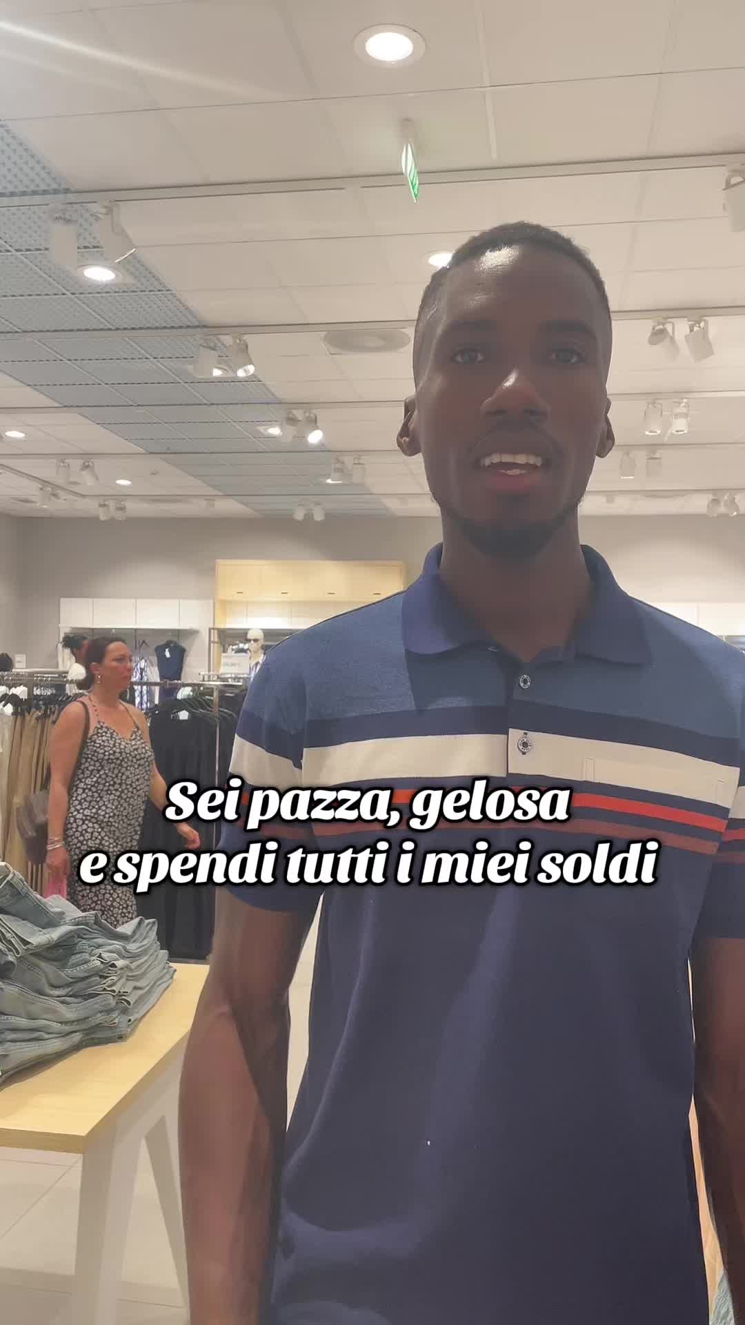 @LucreAx