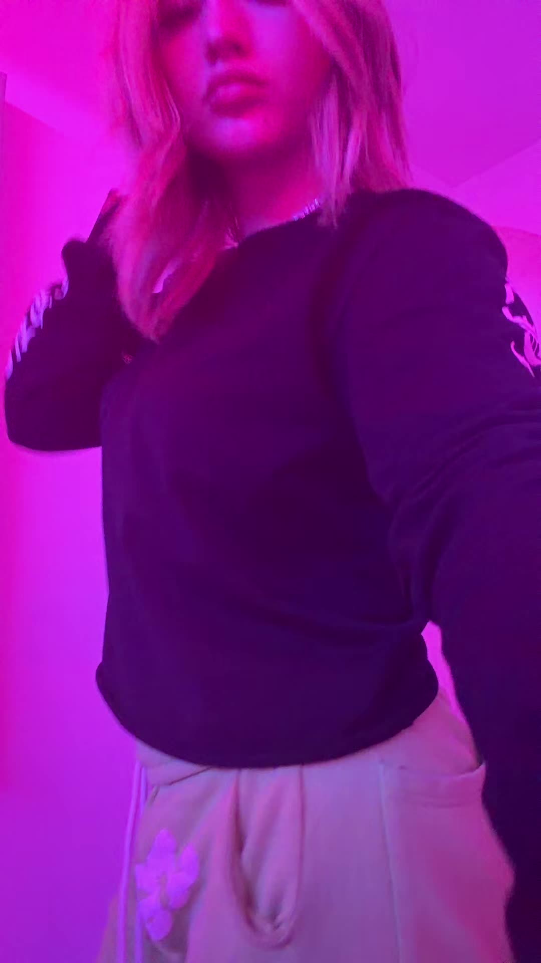 @KT🍒💣