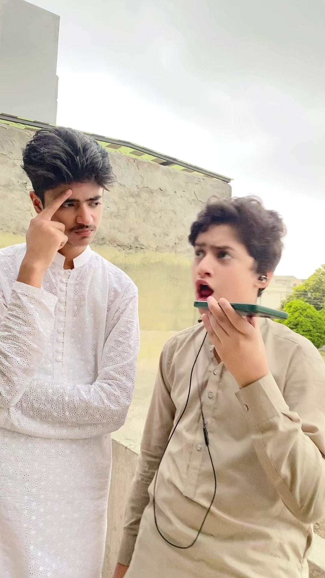 @CHOTY MIAN BADY MIAN