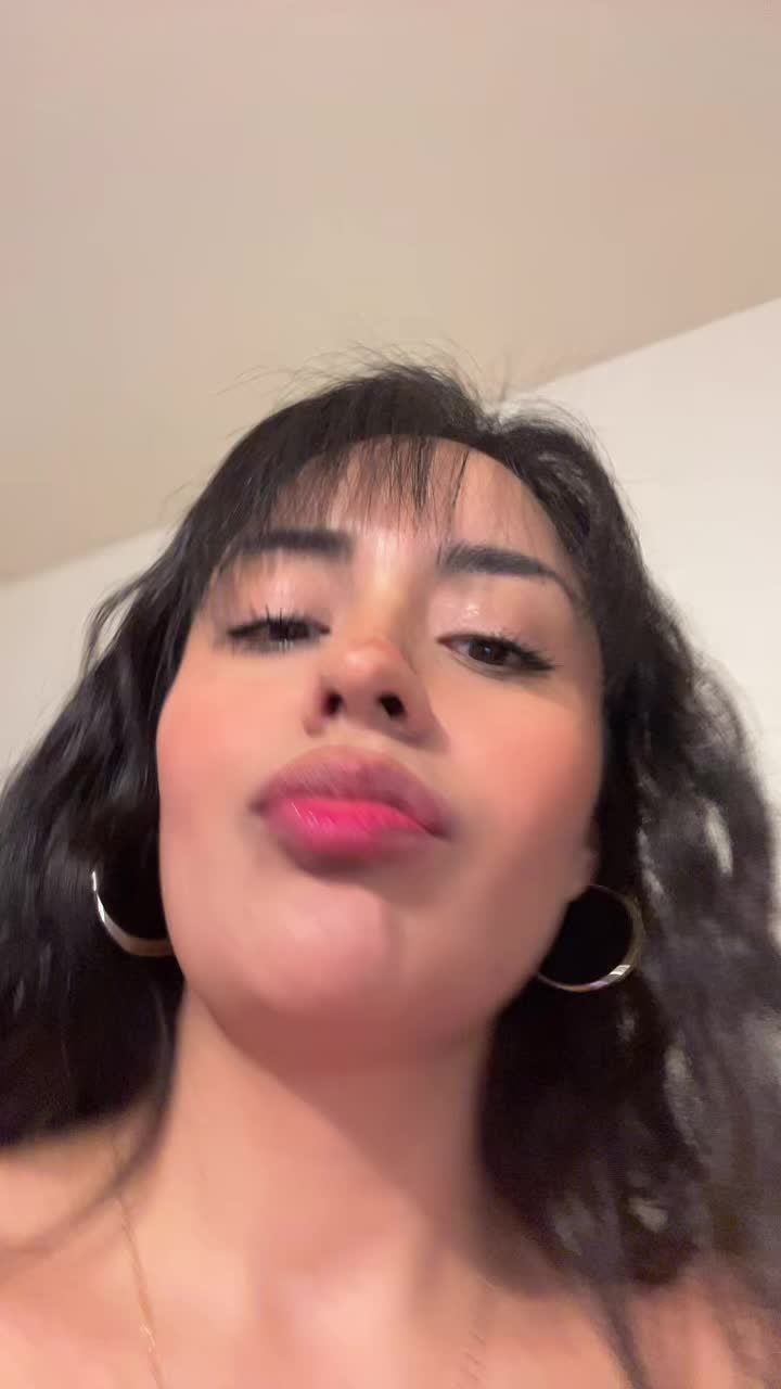 @🖤