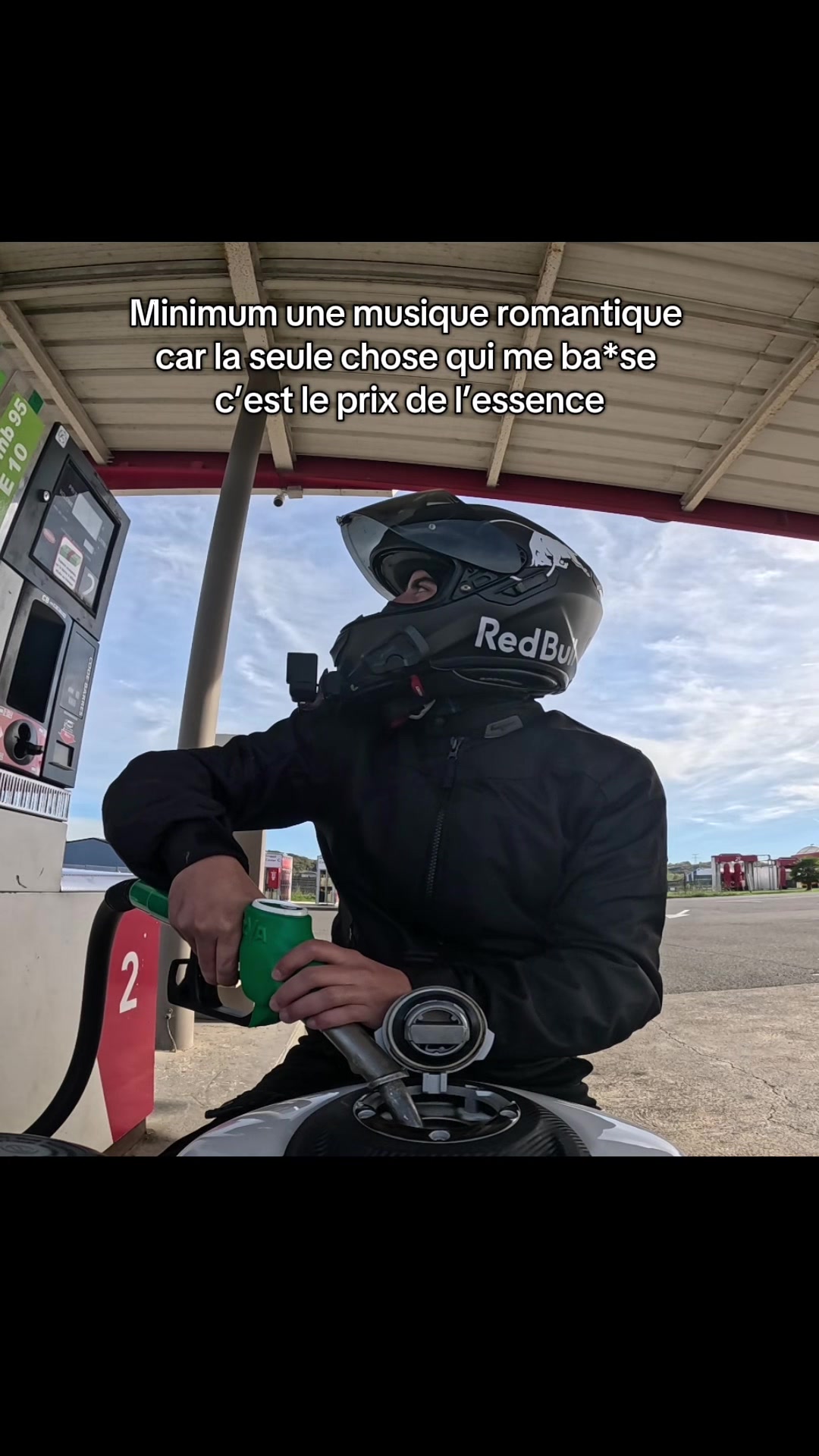 @🥷🏼 Le Mec En CF 🏍️