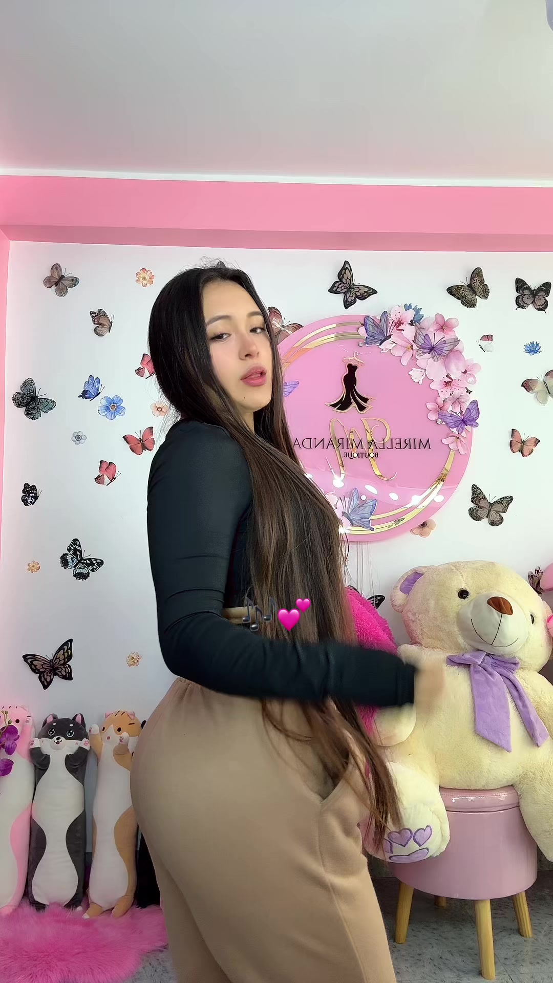 @Mirella Miranda