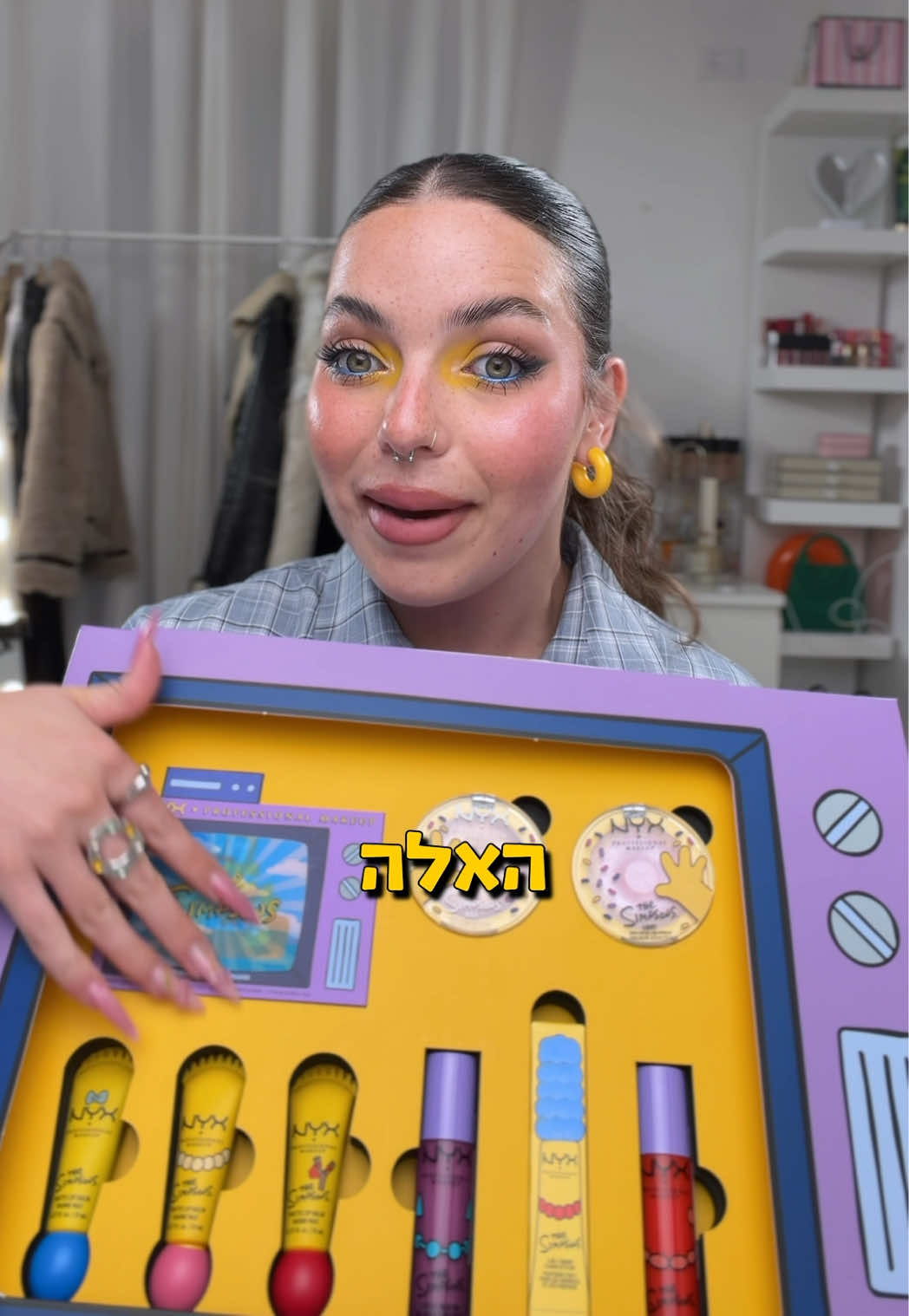 @Anna Kaplan