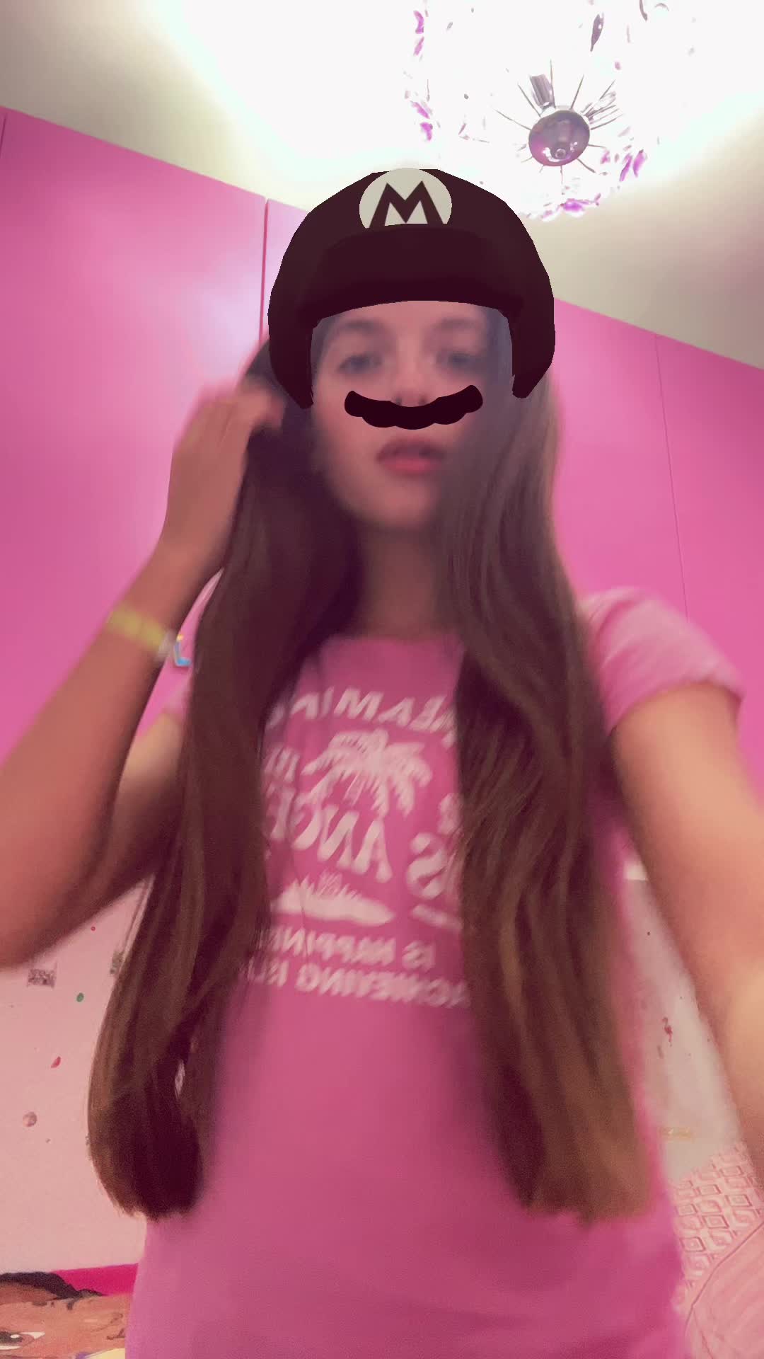 @Sarasaretta