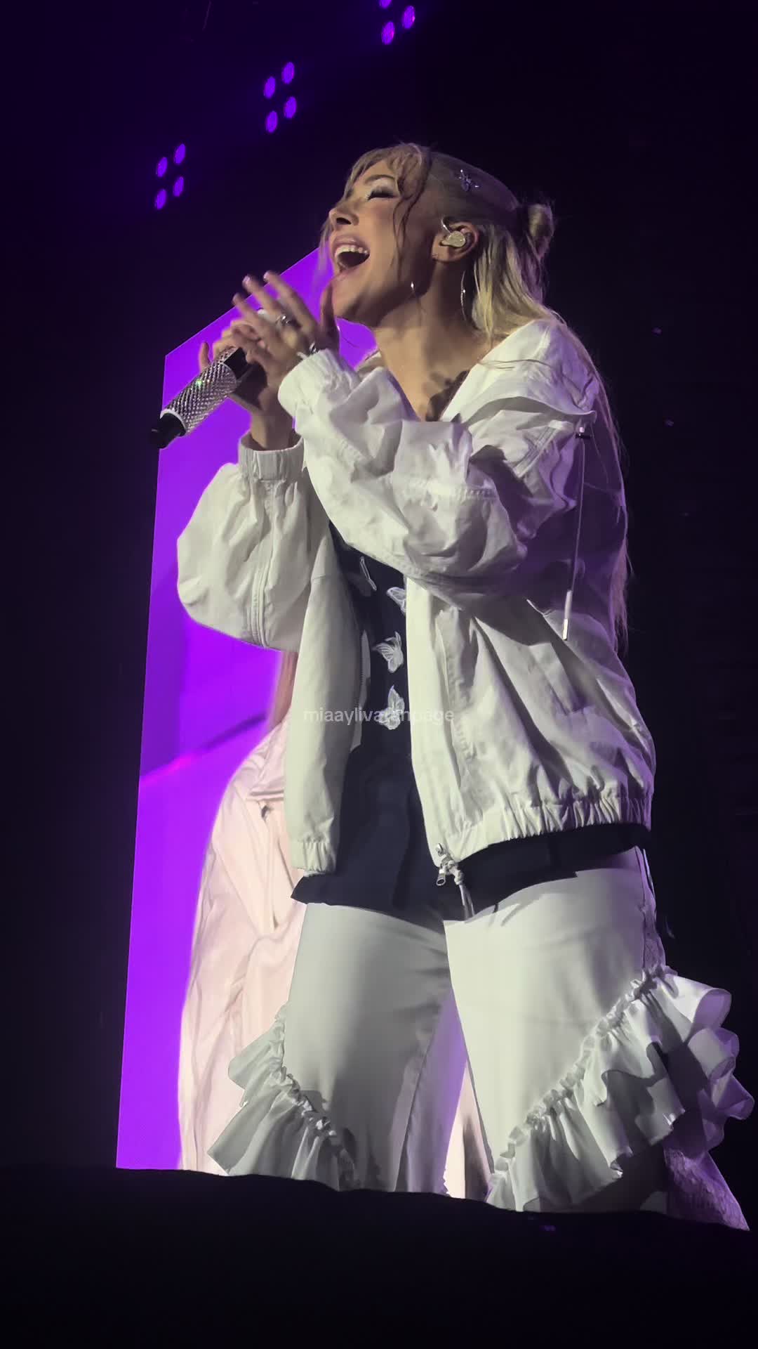 @𝐌𝐢𝐚 (𝐅𝐚𝐧𝐩𝐚𝐠𝐞)ྀི