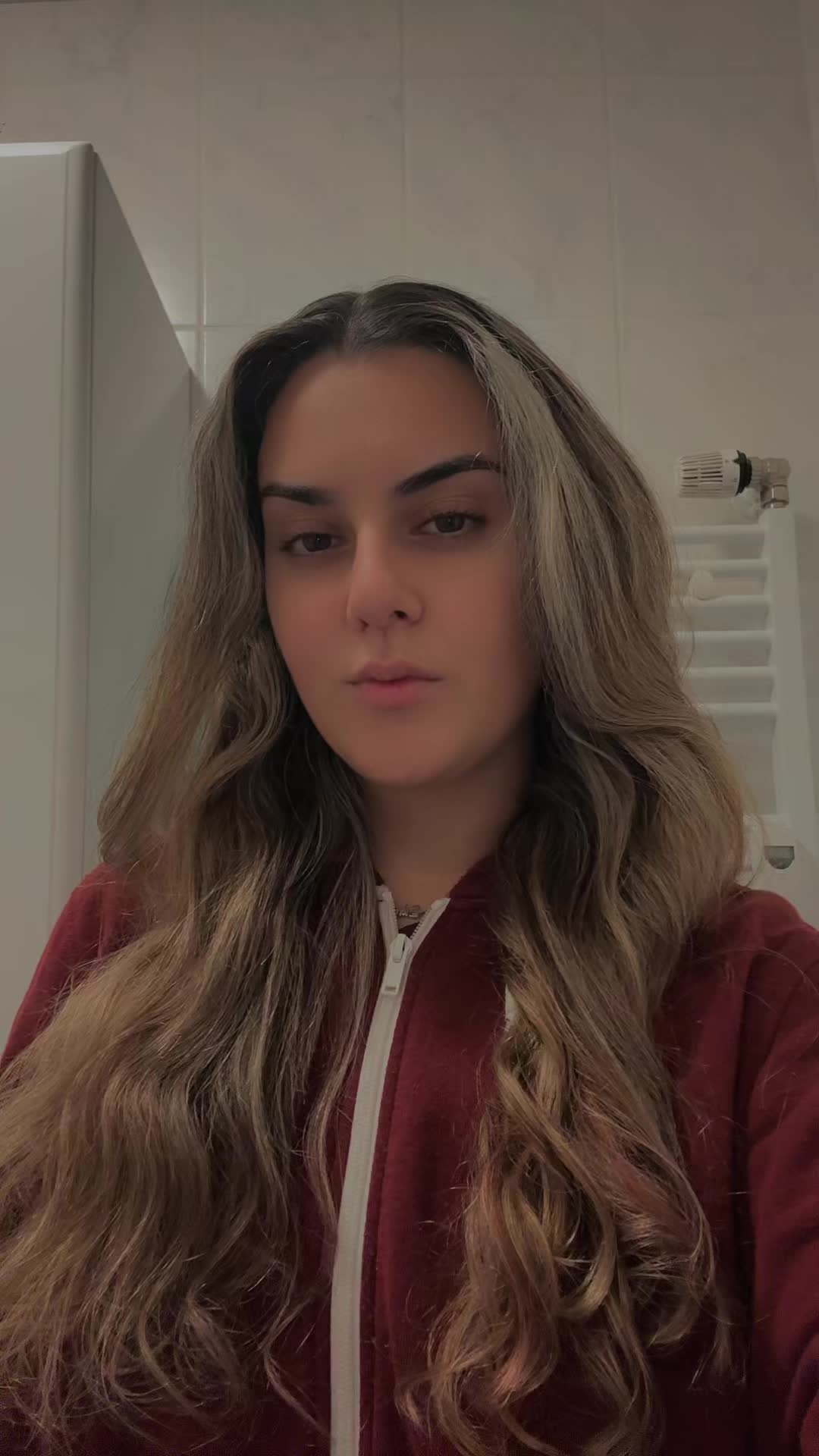 @e1eni_ts