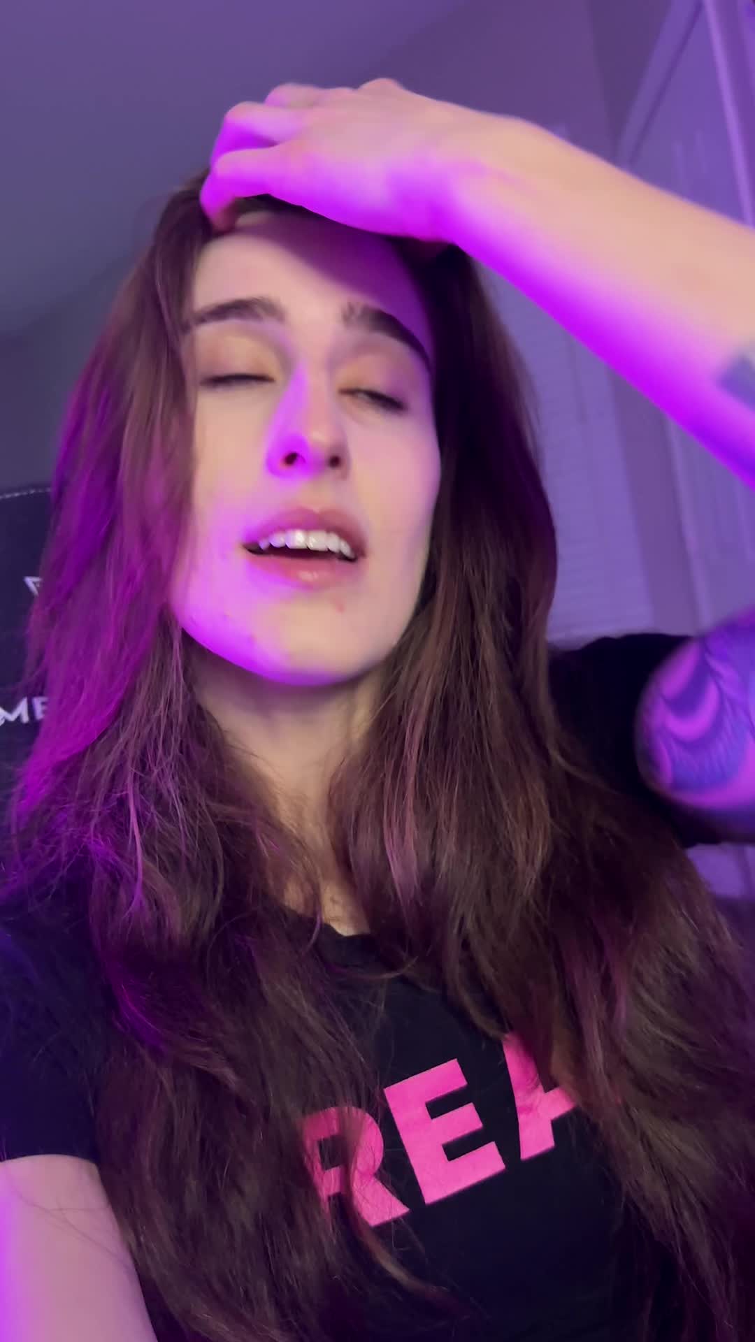 @Novaaa