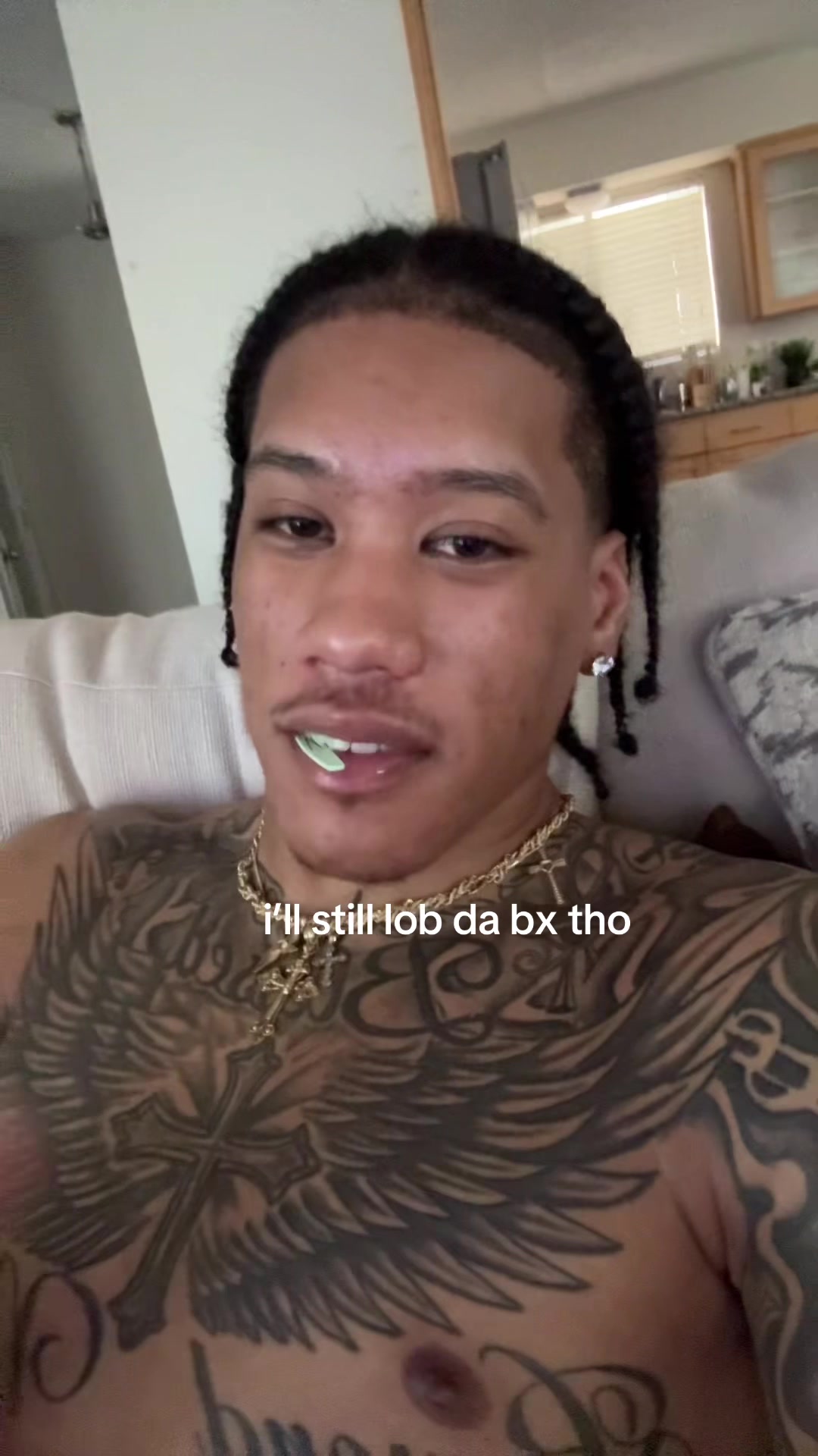 @e
