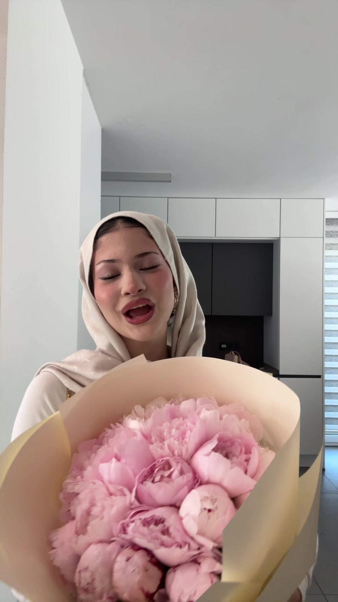 @E