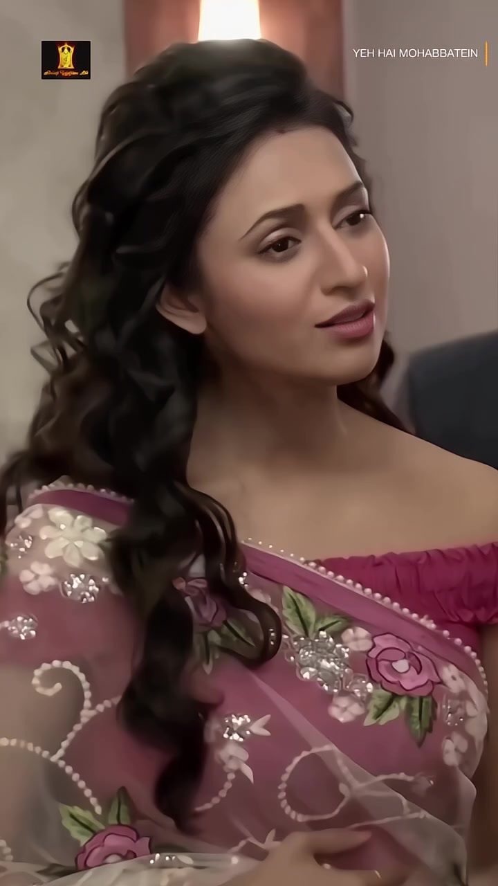 @Divyanka Tripathi Dahiya