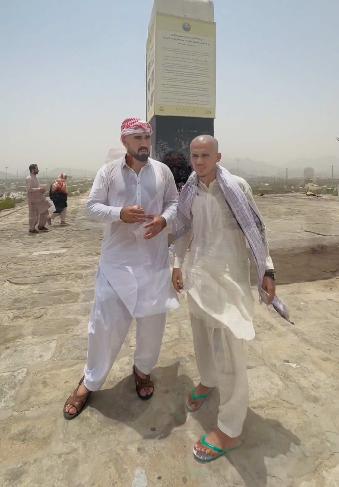 @Mr Sanoo سنی