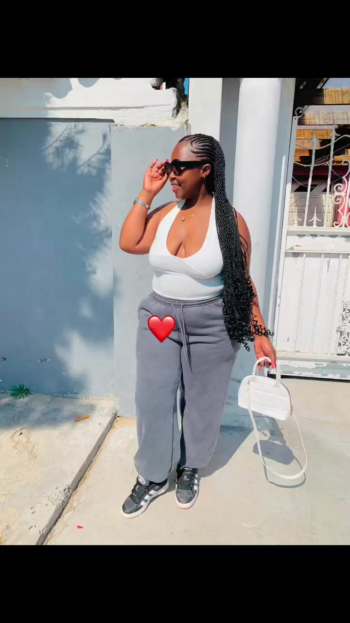 @Lisa Mbondi.