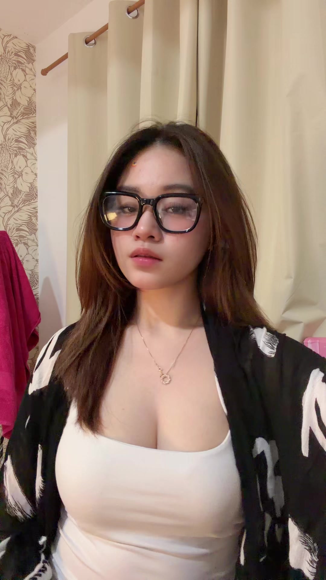 @jaeannealigato