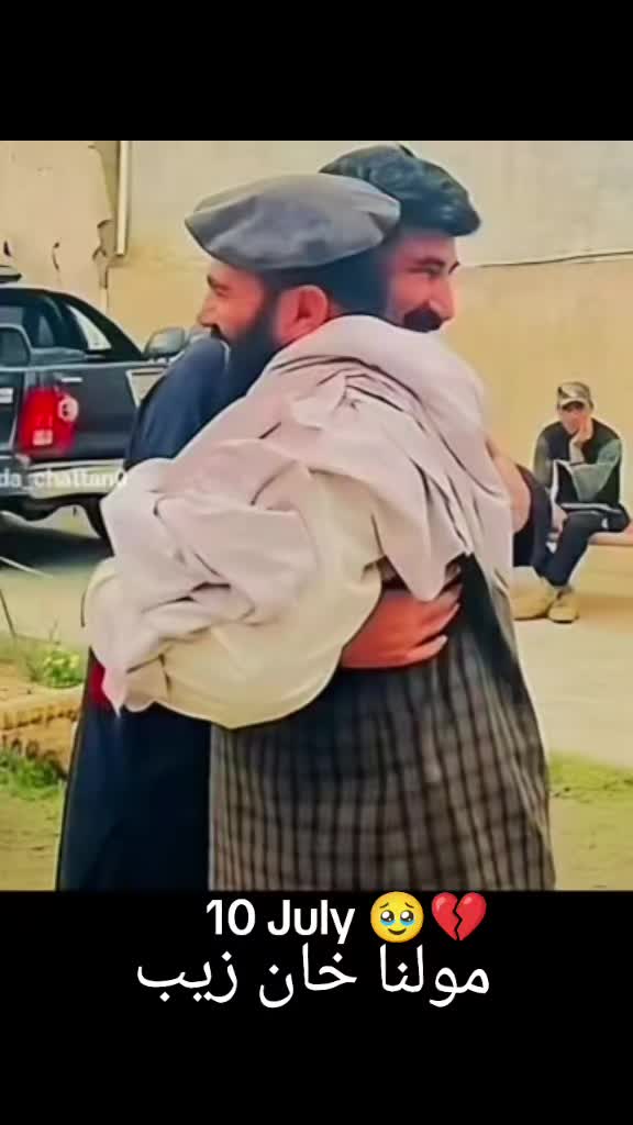 @akhonzada_chattan