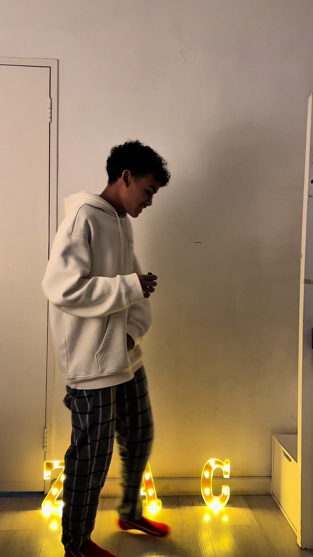 @stayalivezac