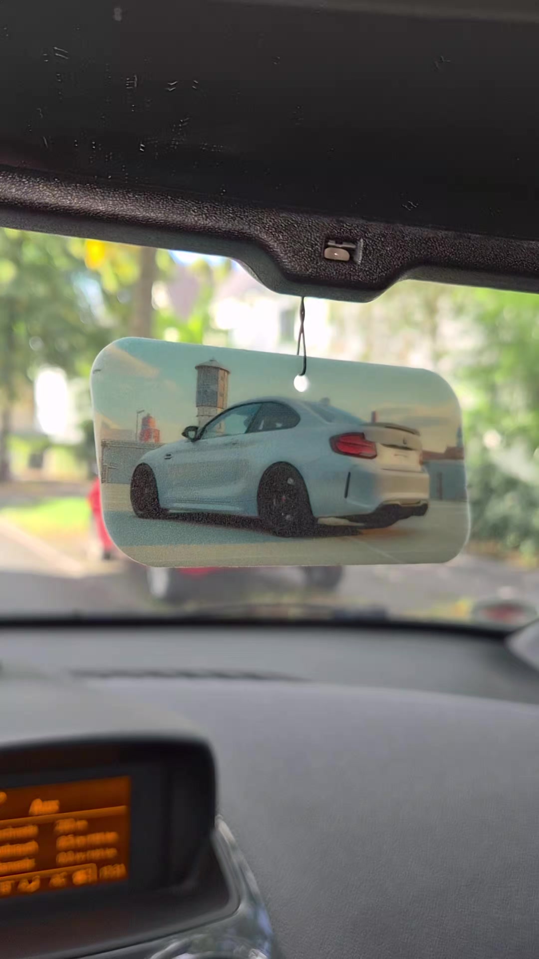 @///m2com