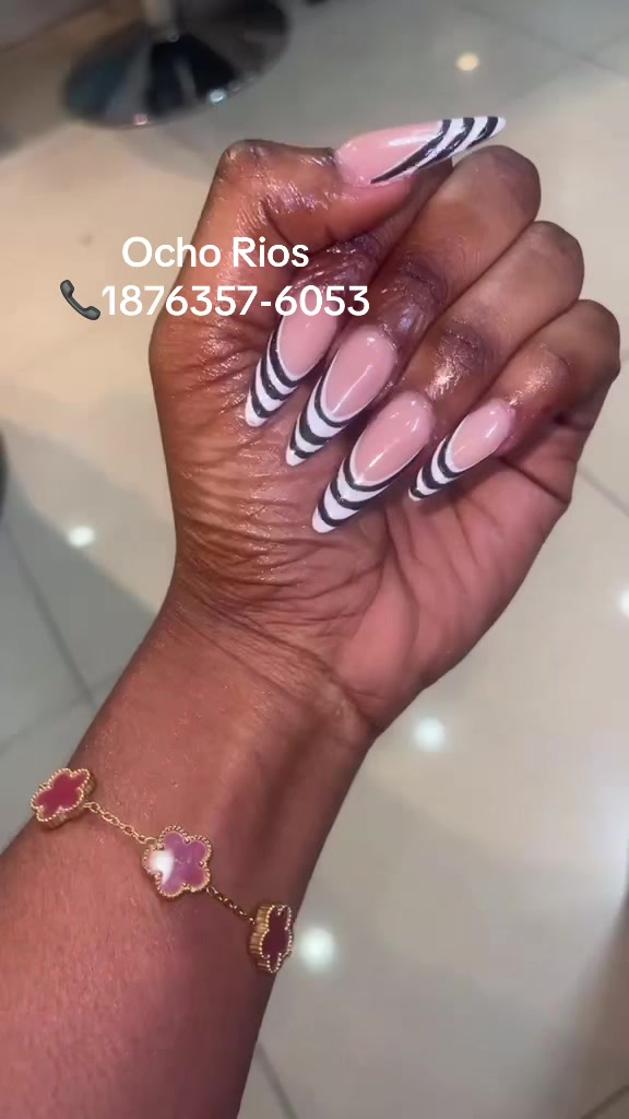 @daydaynails