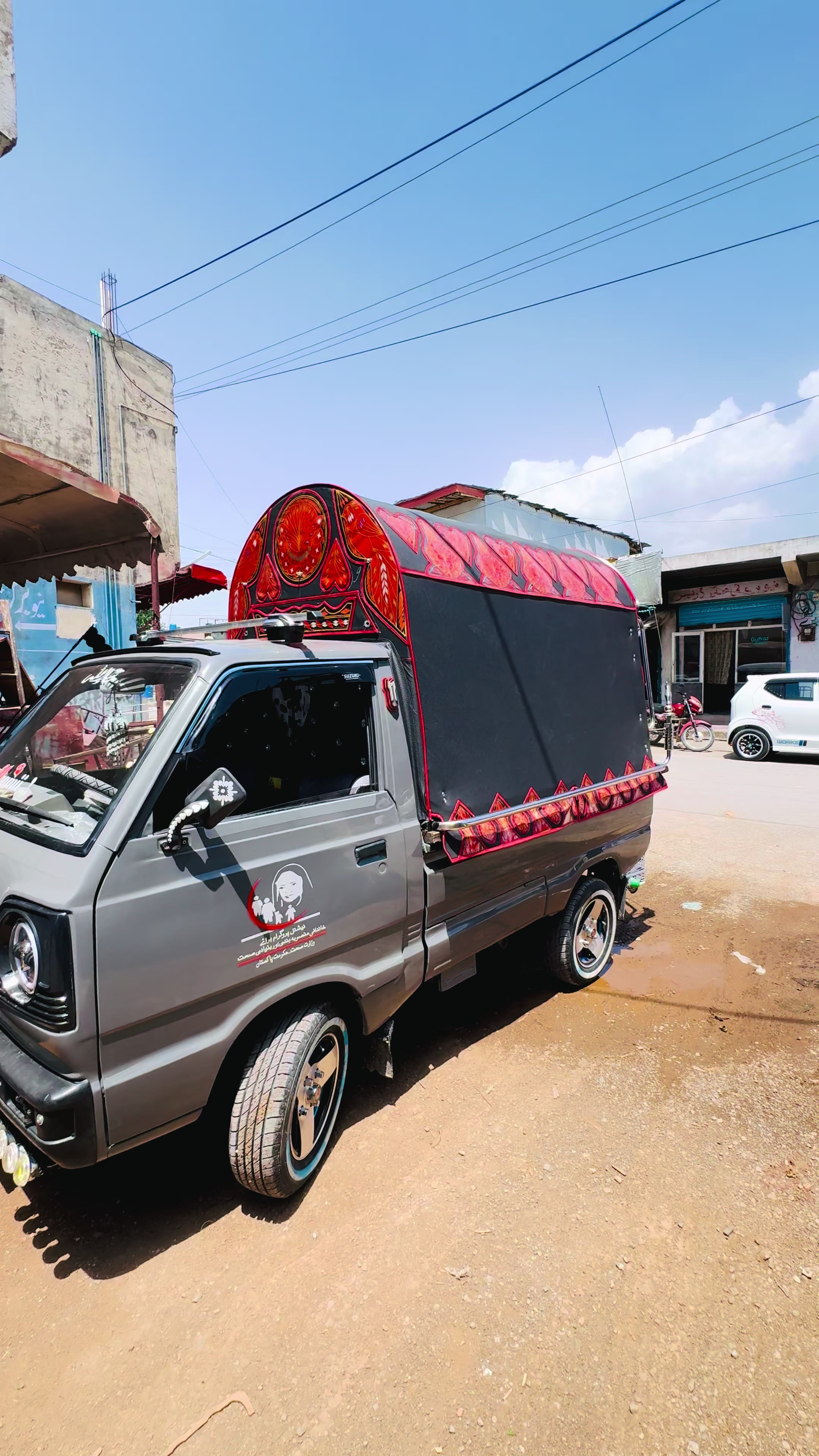 @FourWheels.com
