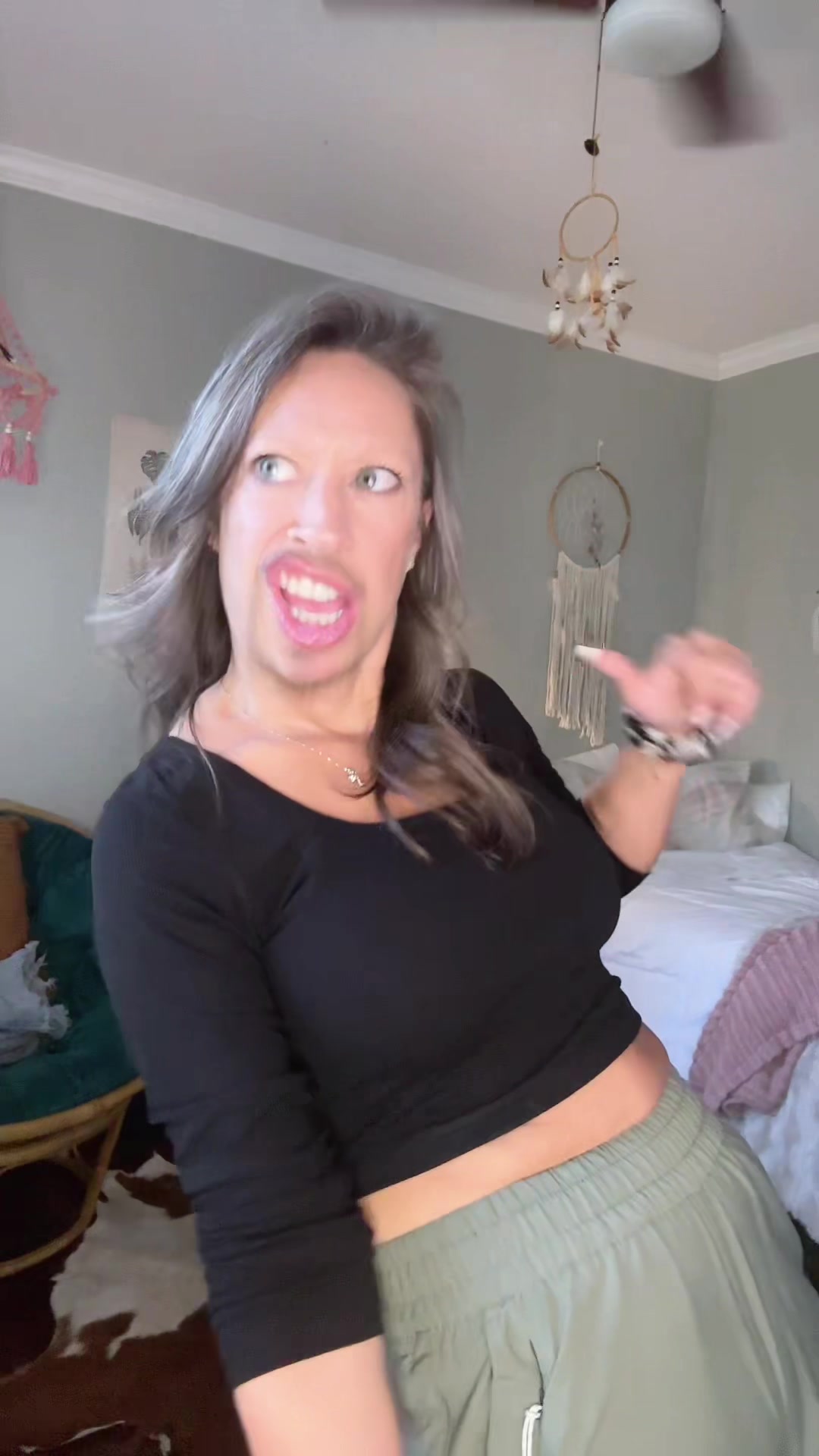@Jacque_jaq