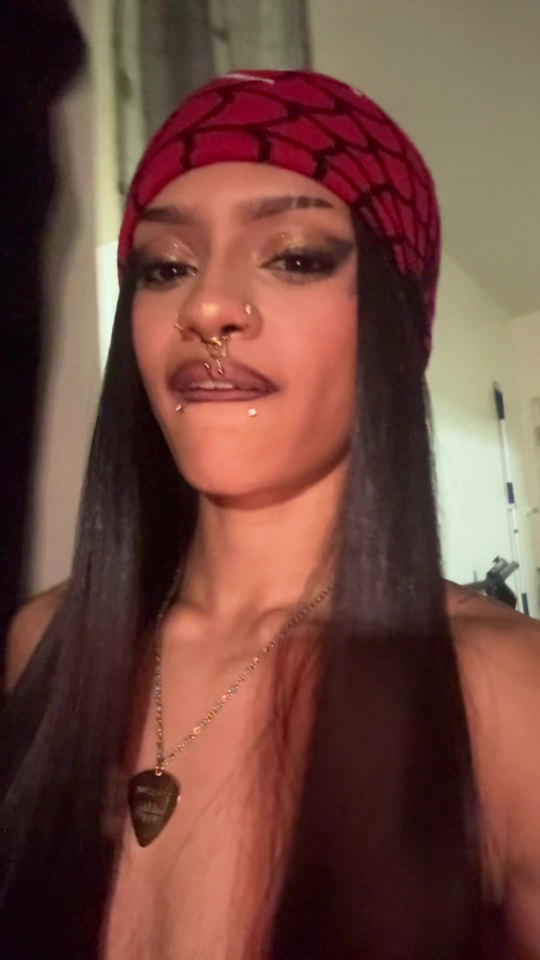 @theinfiniteissa