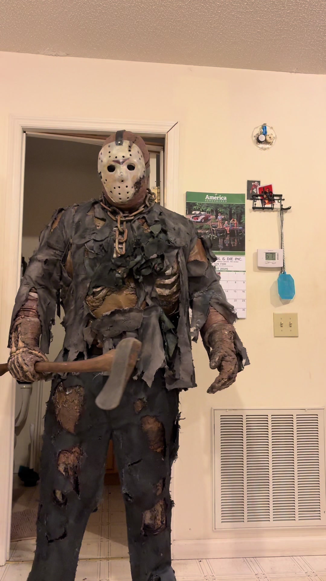 @huskinshorror