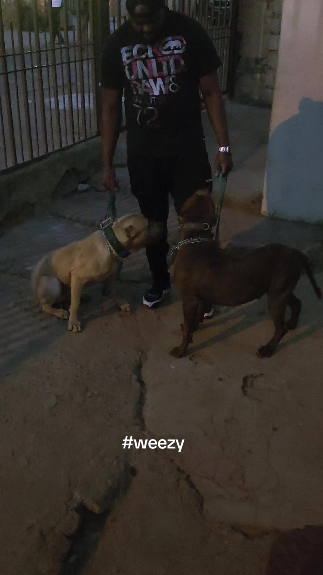 @Weezy🇿🇦
