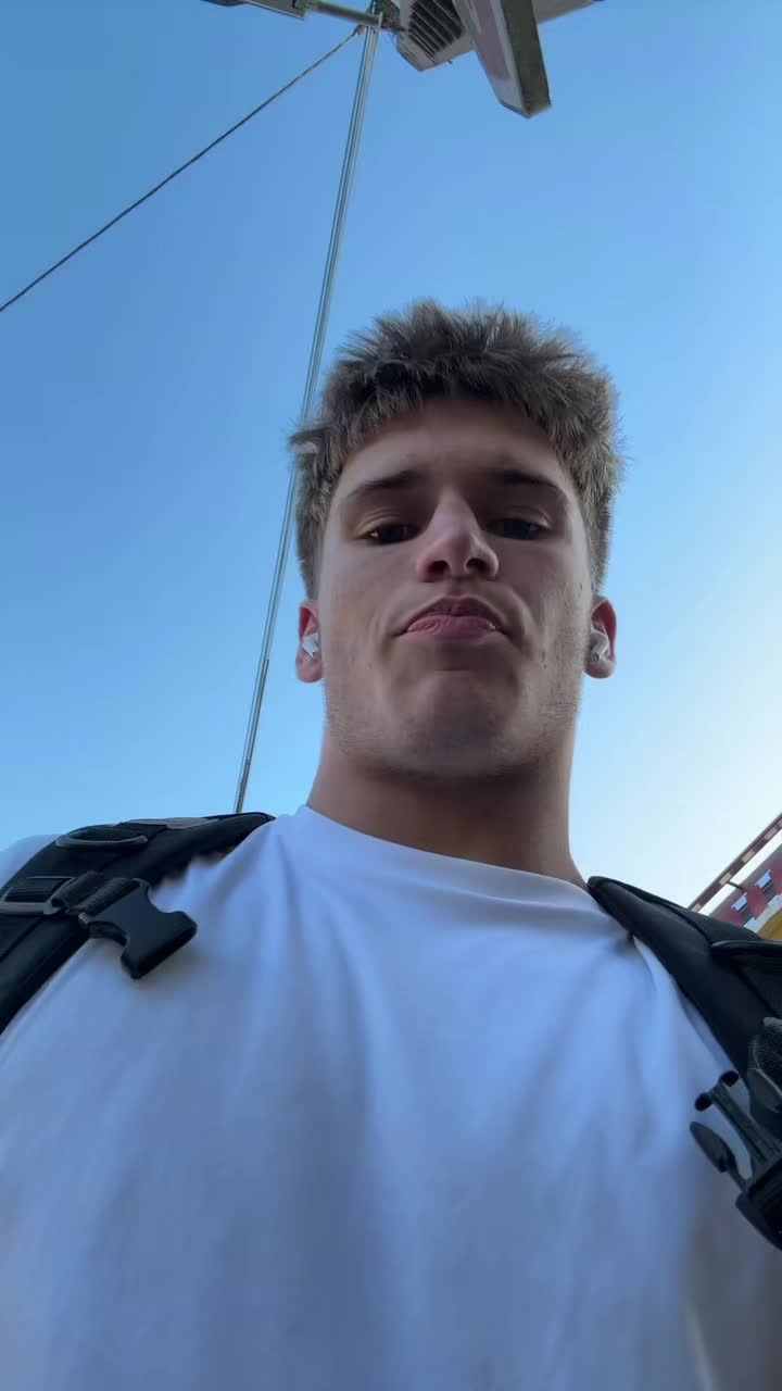 @Victor_m1lo