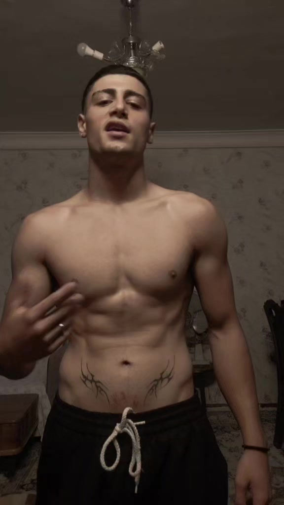 @LOIIARASH