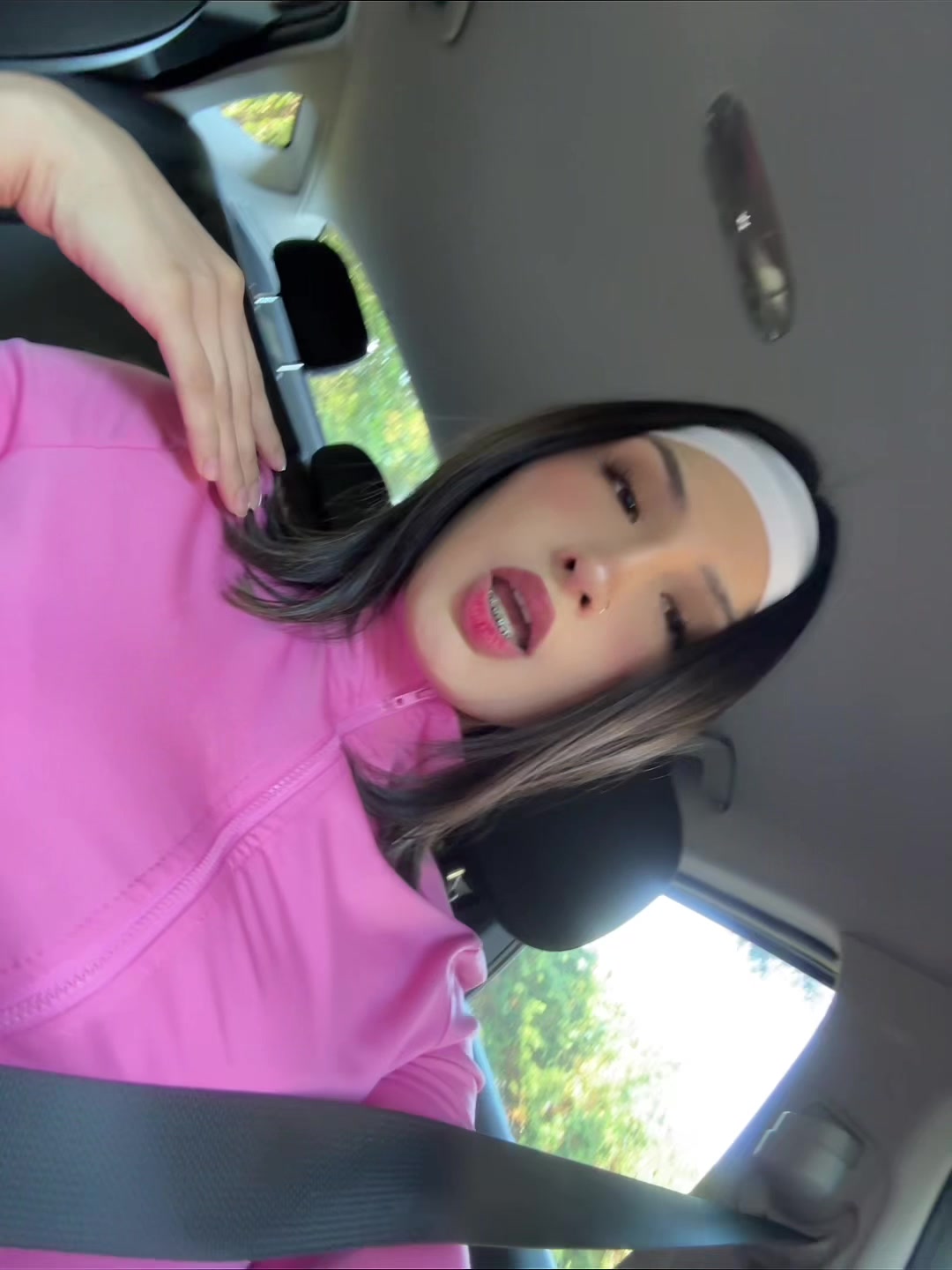 @yadhirasanchez_z