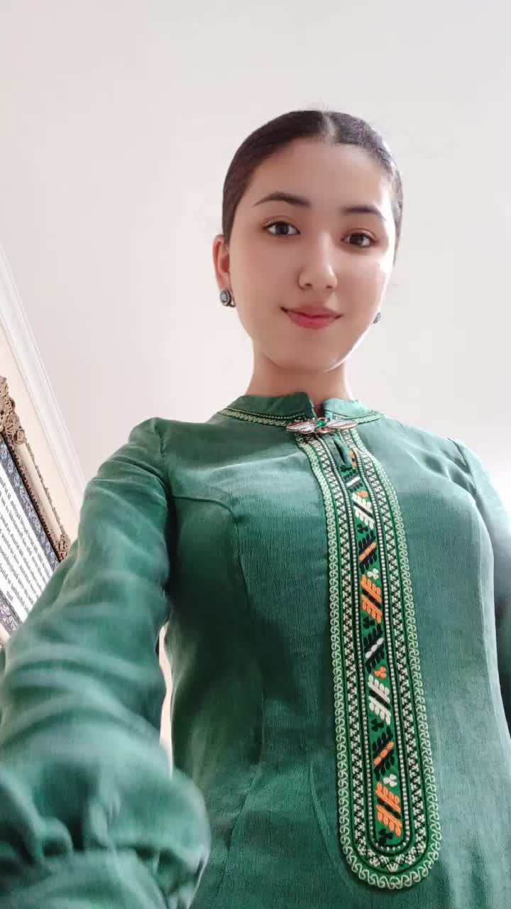 @Aỳg&uuml;l Meretgeldiyewa