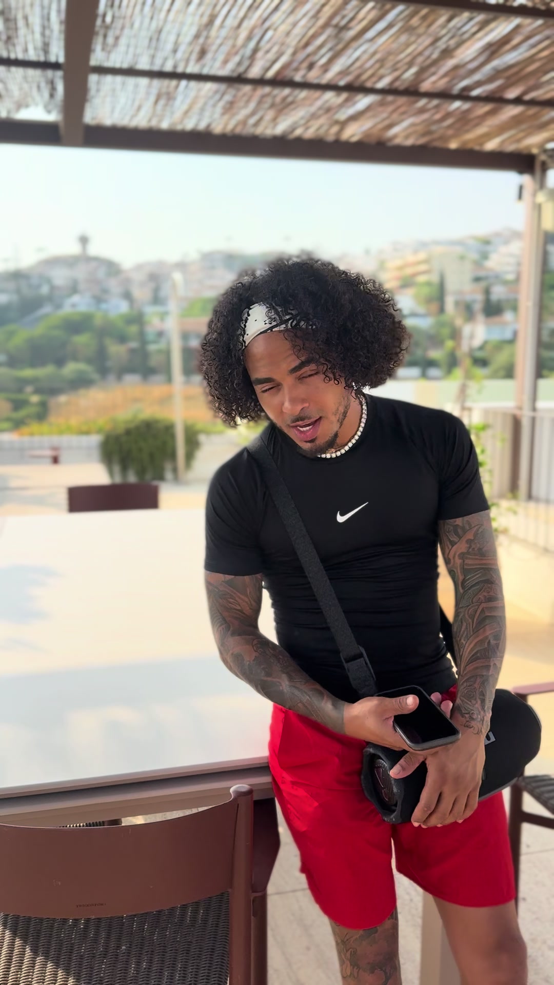 @OZUNA