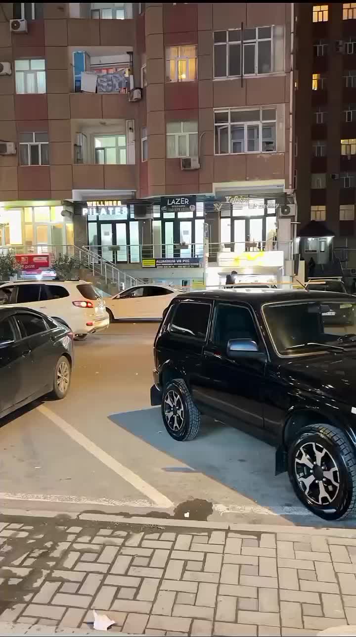 @𝓸𝓶𝓮𝓻𝓻𝓻