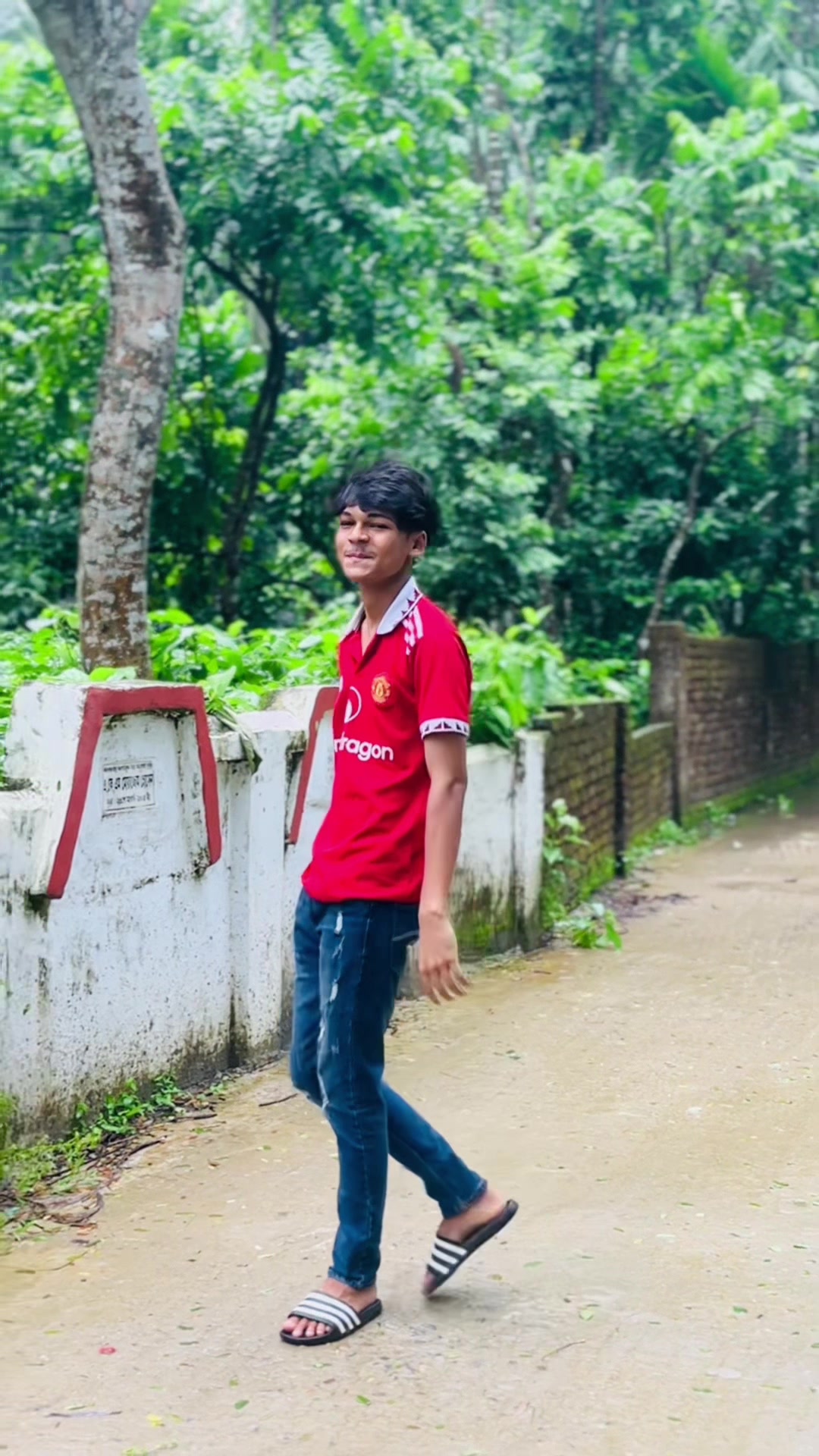 @ᴍΛᴢ!ᴅ 