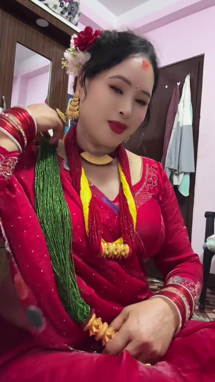 @Manishaoli053