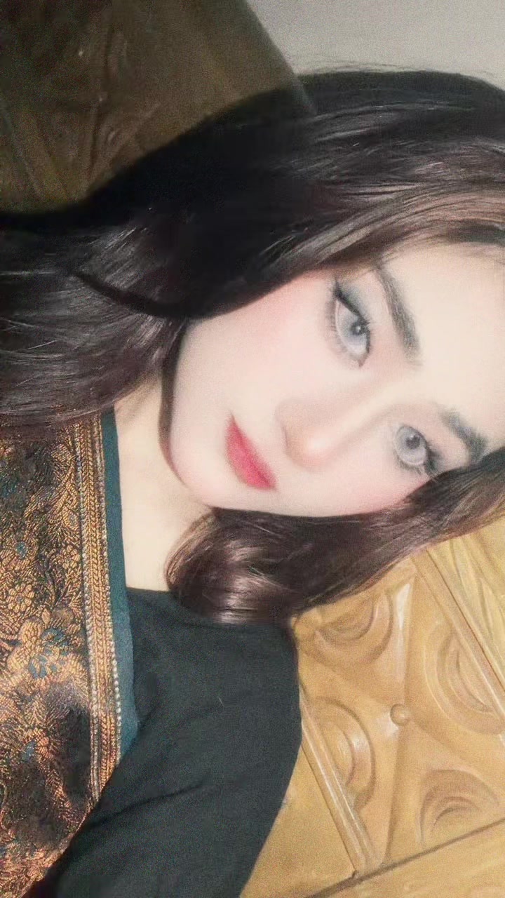@eshuu 🚩