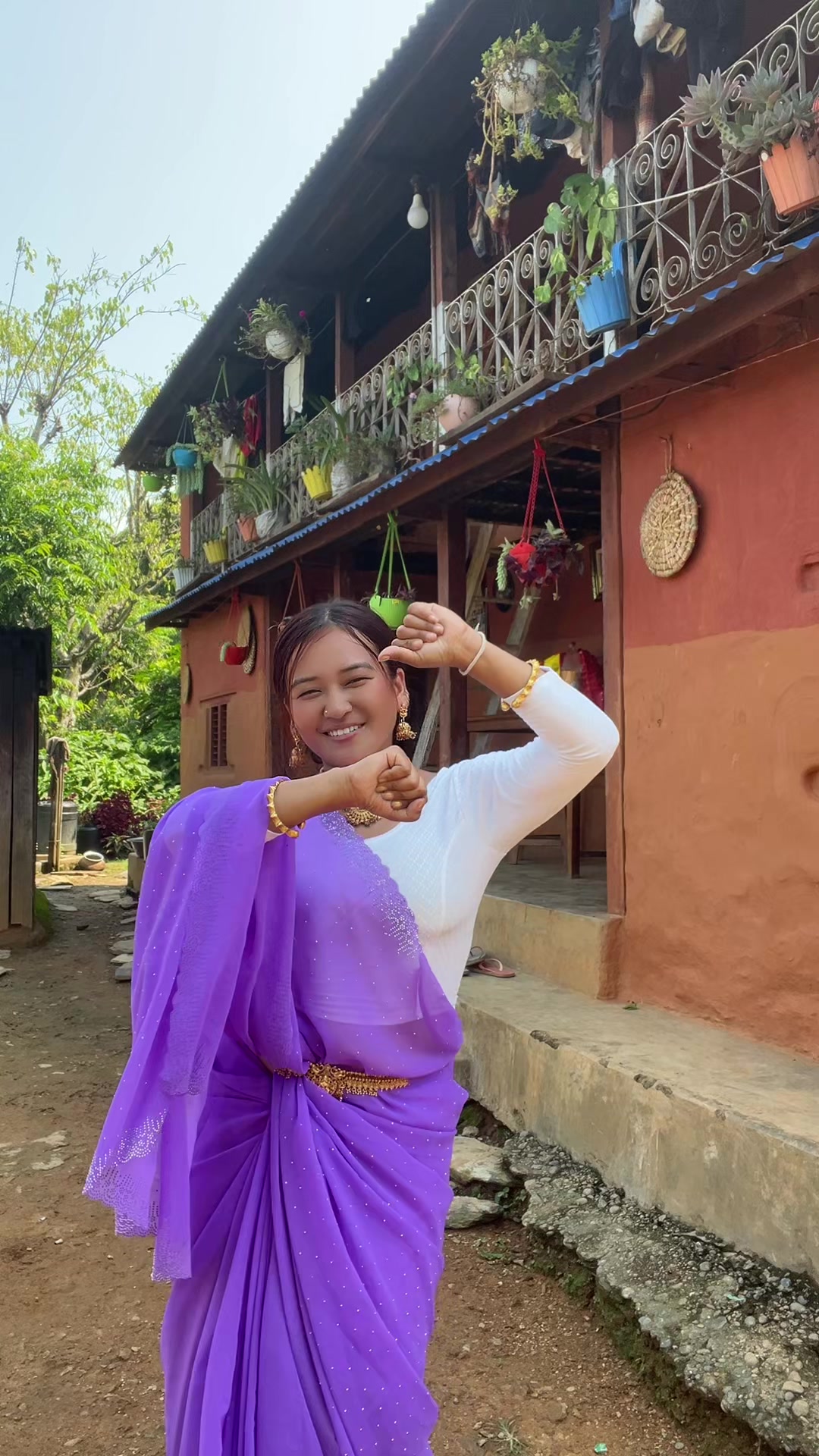 @चमेली 🌼