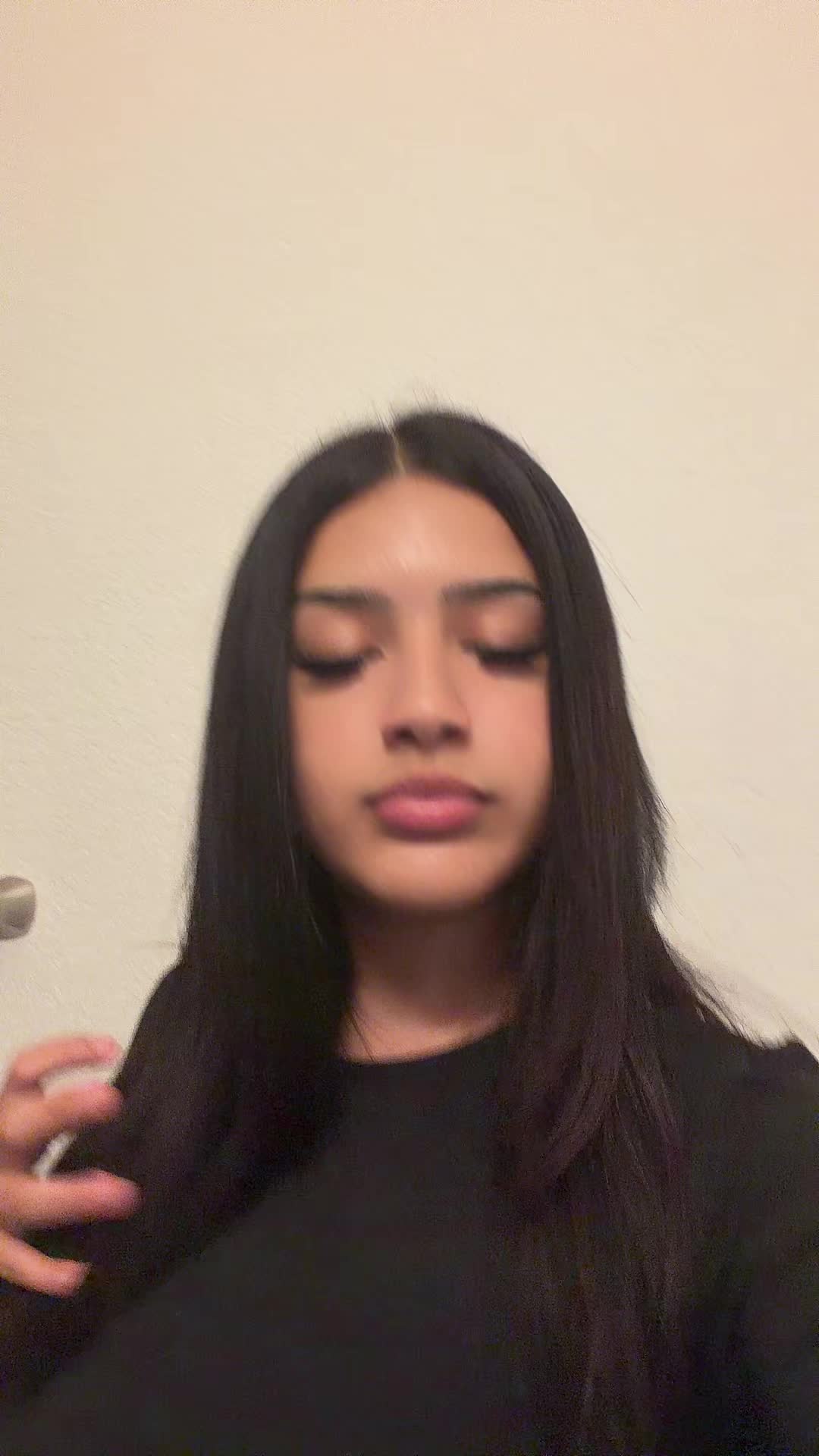 @bratsluvbluntts