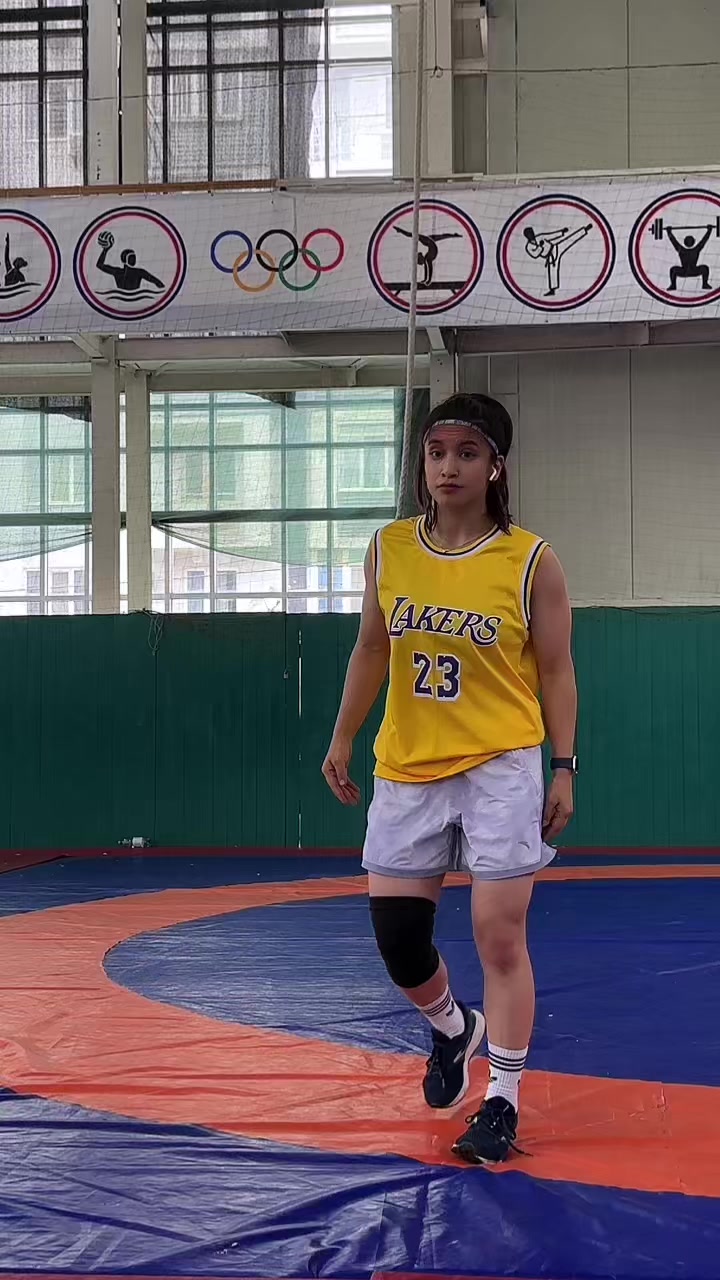 @anoor__55🤼♀️