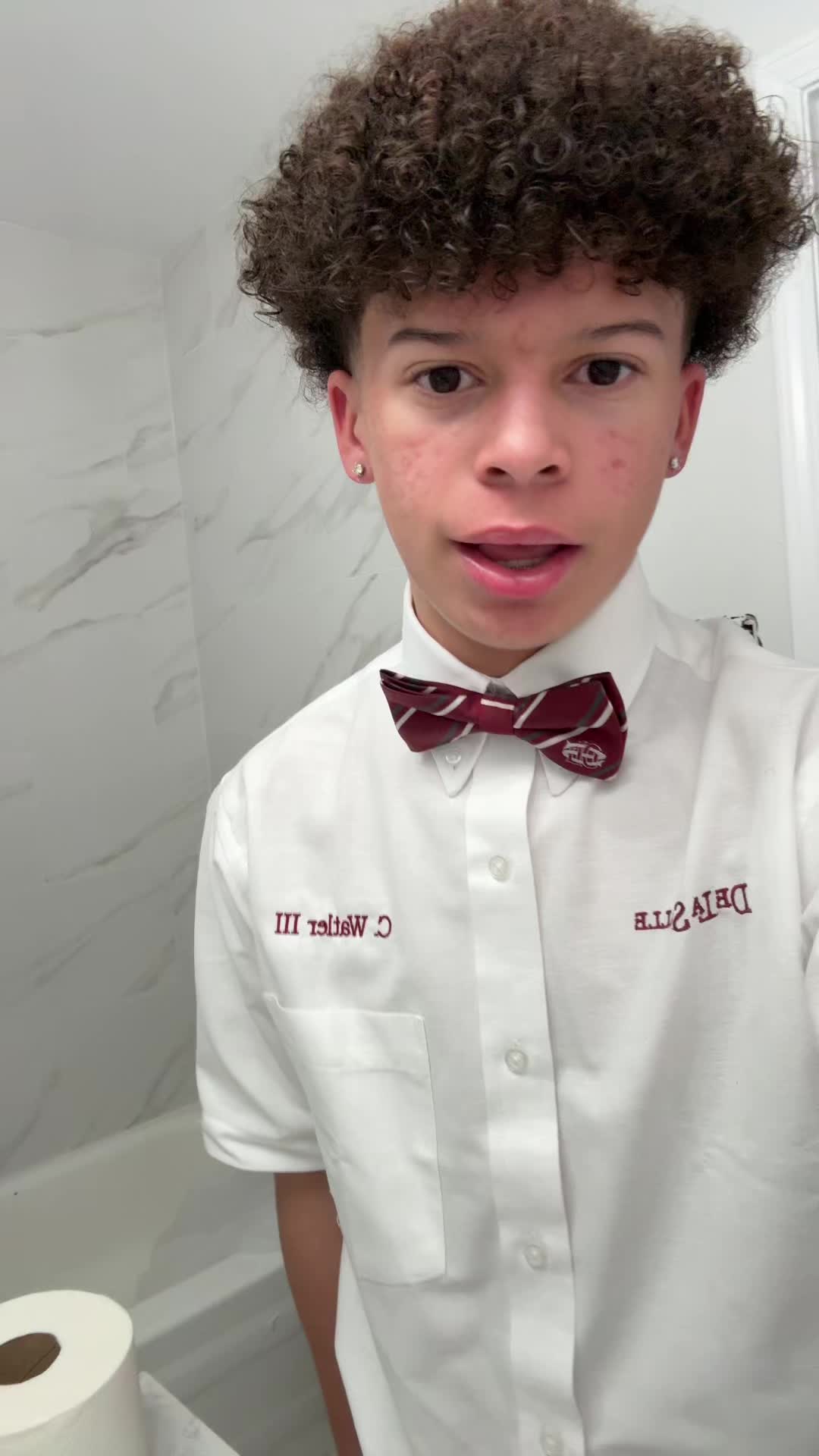 @🥊