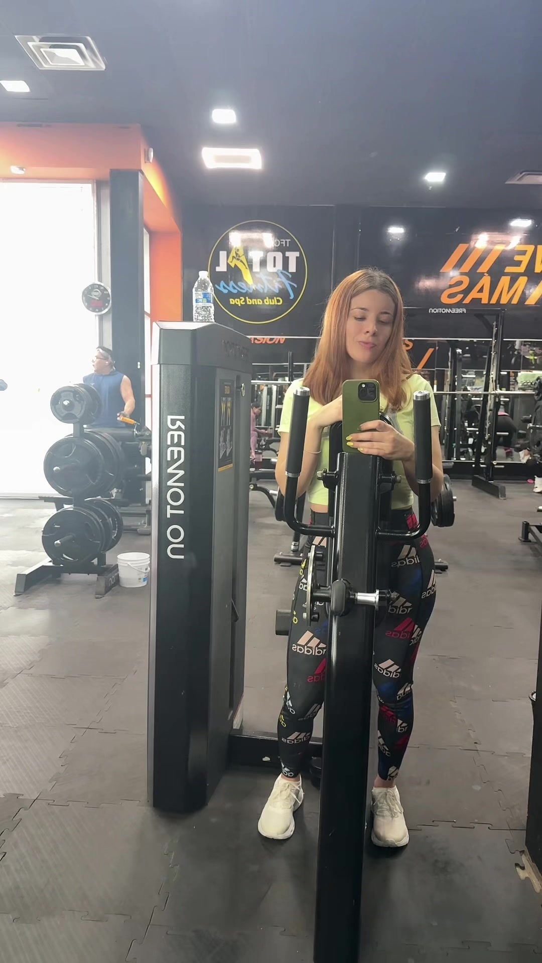 @Valeria Alvarado