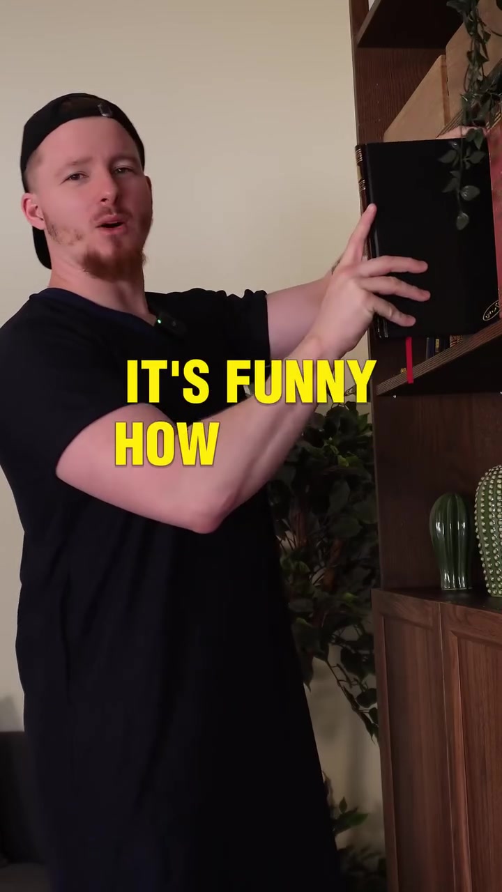@simonsayssquat