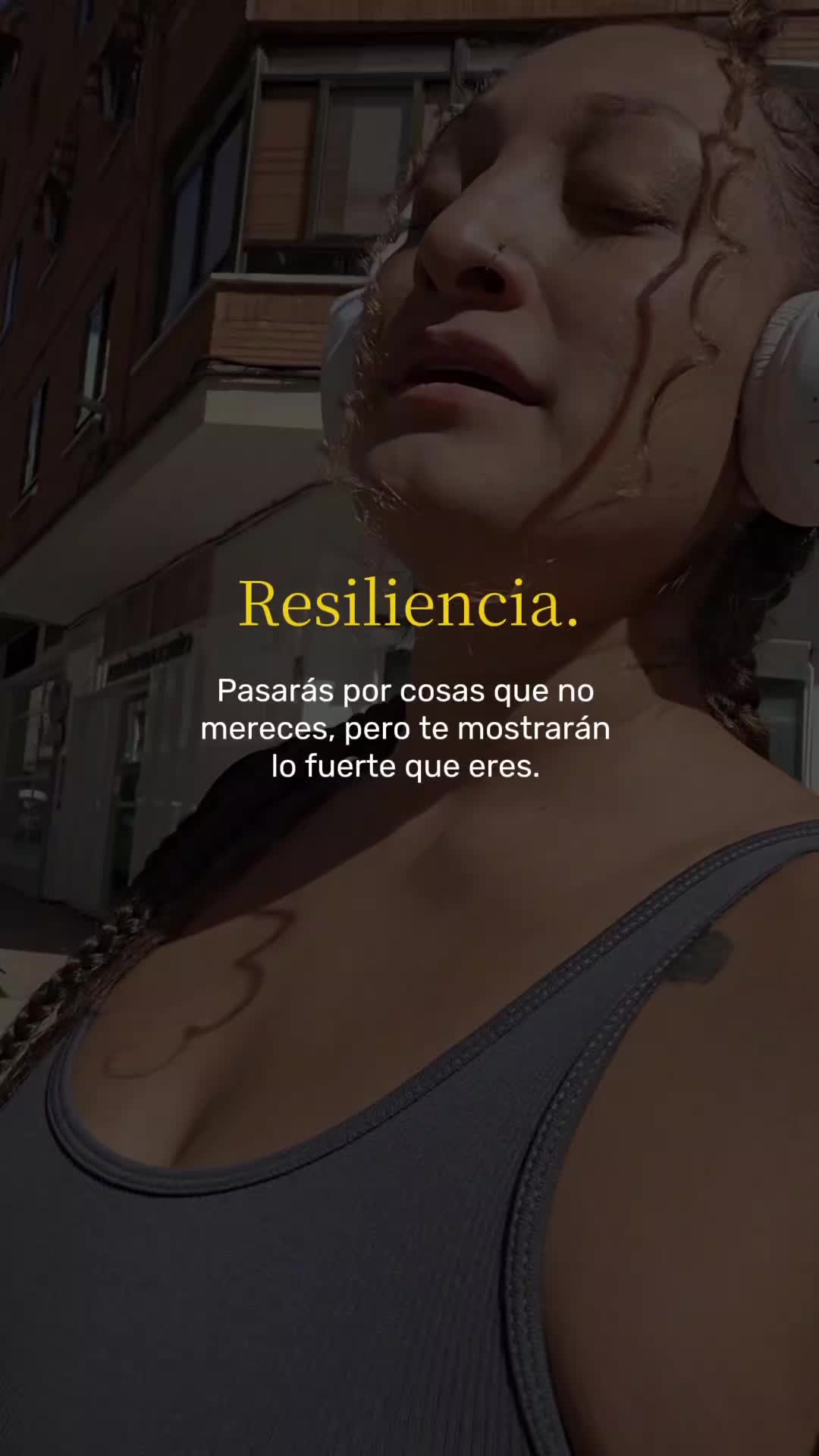 @Natalia Flores